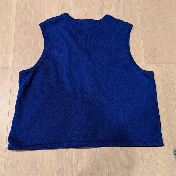 Blue Nativity Scene Vest - Picture 2 of 8